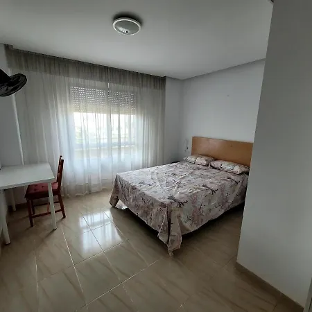 Ca Lau בית אירוח *