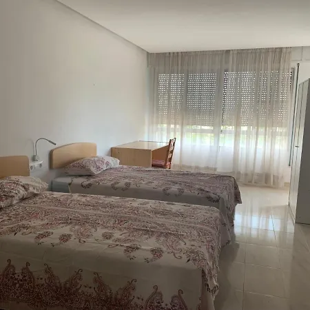 Ca Lau בית אירוח בוריאנה