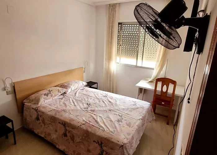 Δωμάτια σε οικογενειακή κατοικία Ca Lau *